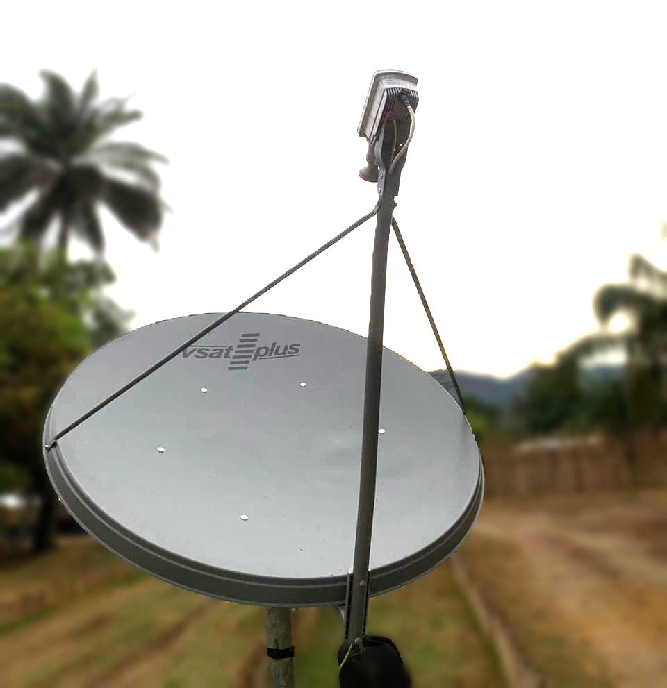 Jonsa VSATplus 1.2M Ku/KA/Rx-only Antenna (2 Years Warranty)